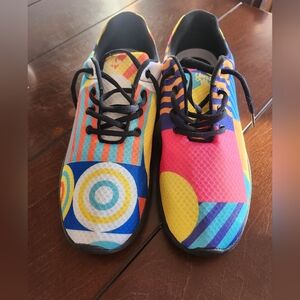 Yes We Vibe Shoes- 8.5 M OR 10 W